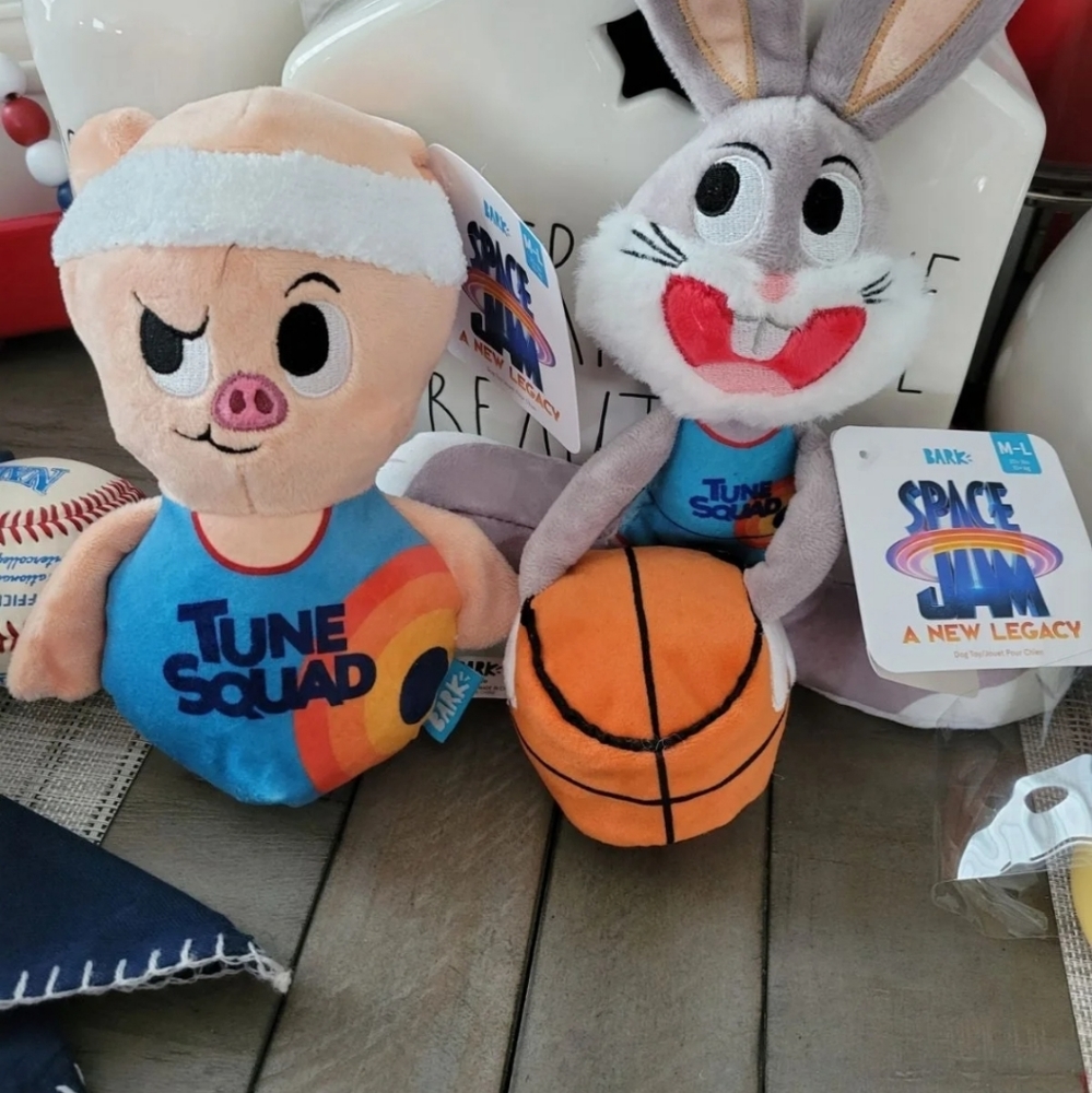 Bugs bunny porky pig space jam plush